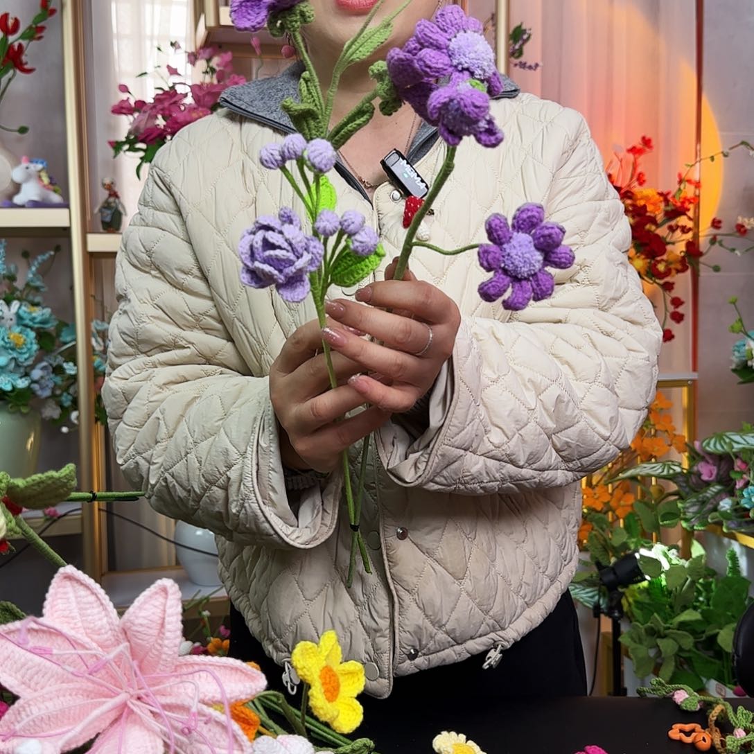 手工钩织设计花束