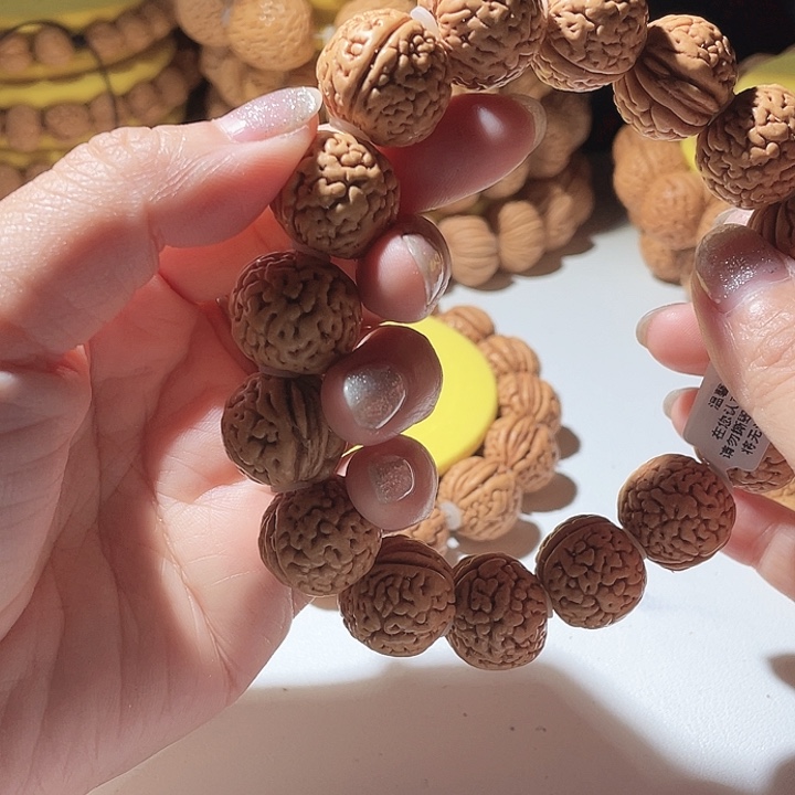 蓝***云桃核吊坠桃核手串野生。41