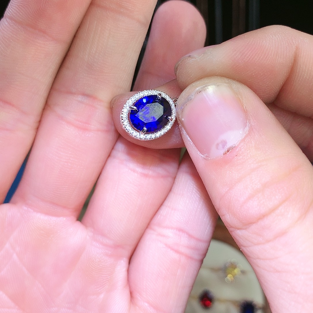 蓝宝石吊坠(赠链)银S925镶嵌