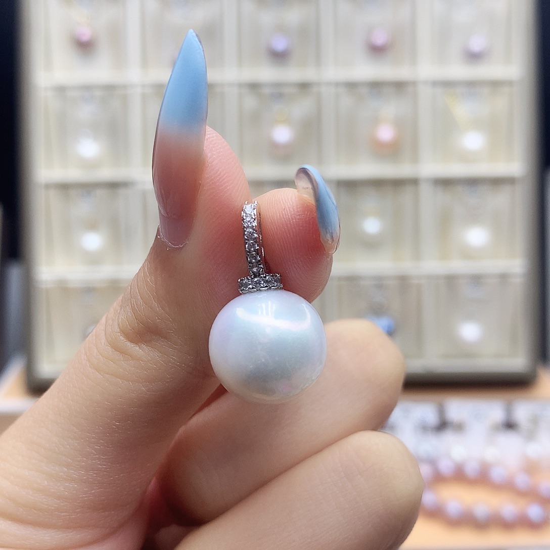 淡水珍珠合金颈饰