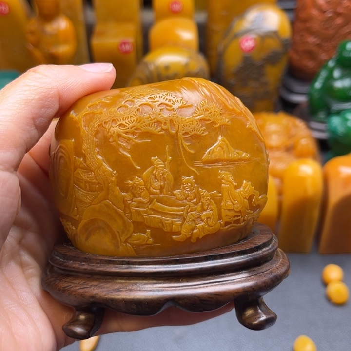 寿山石印石无**尊题材：工艺品