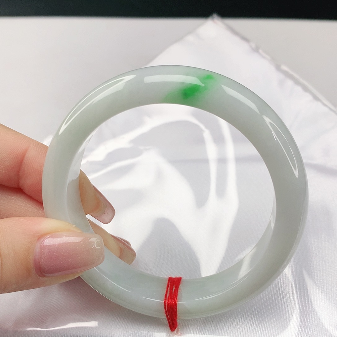 翡翠手镯未镶嵌翡翠539