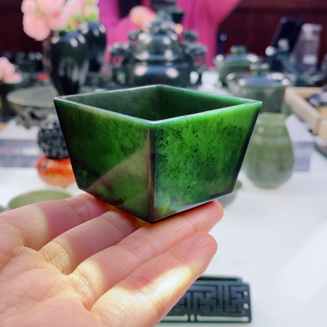 和田玉（青玉）挂件未镶嵌