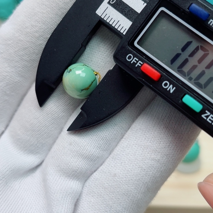 绿松石珠宝未镶嵌