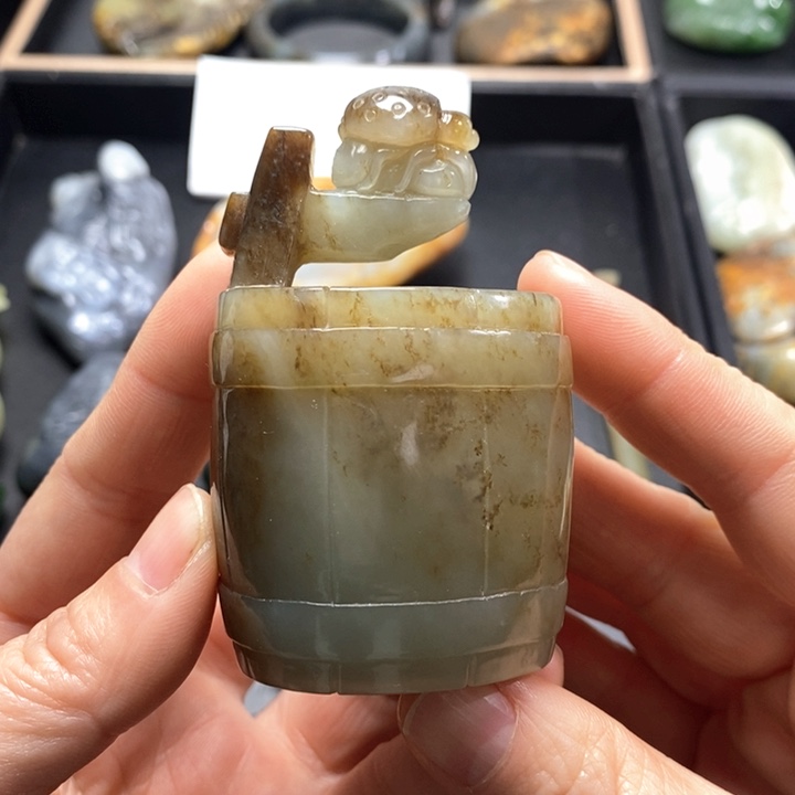 和田玉摆件未镶嵌人**途