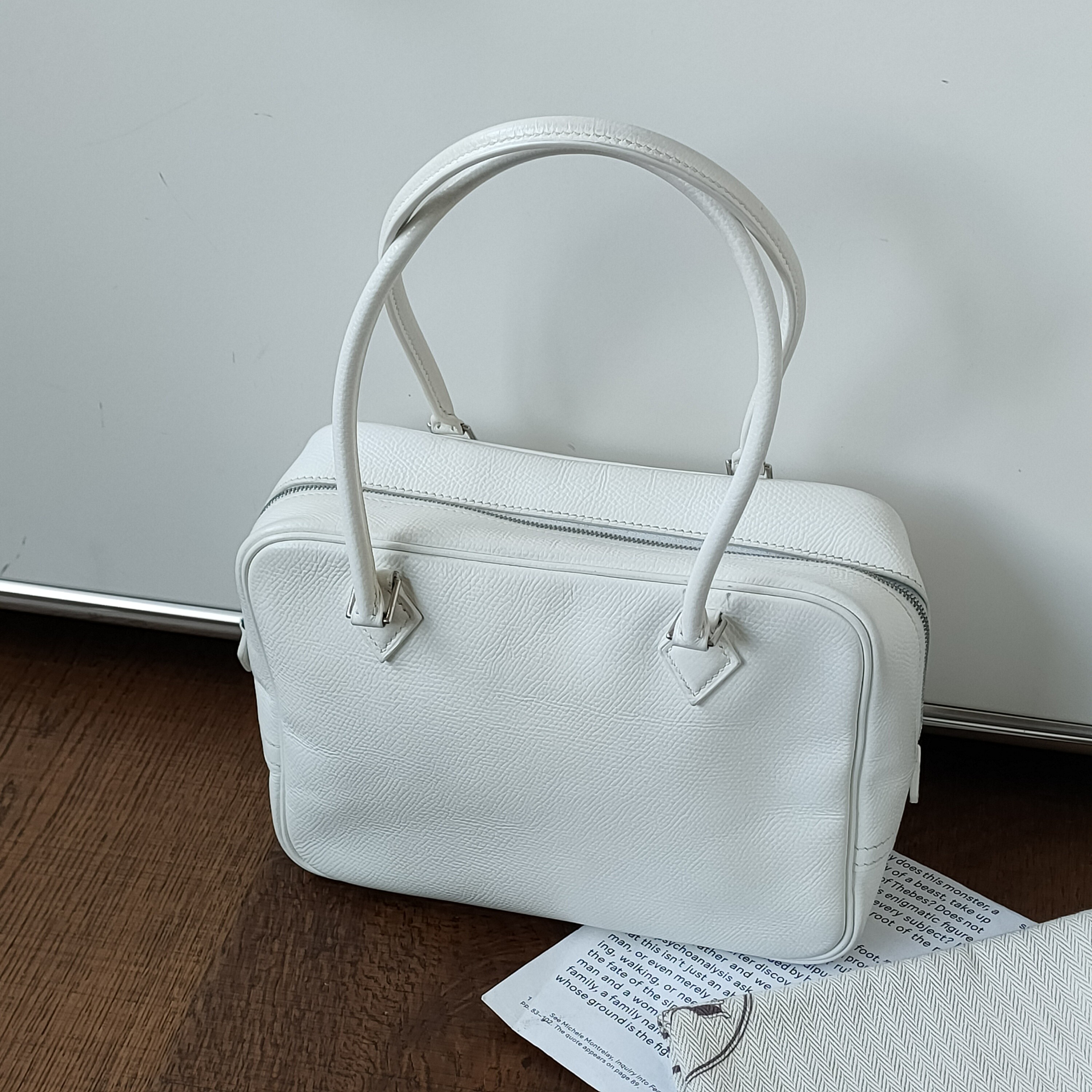 95新 Hermes/爱马仕 Azul-白色E皮plumemini手提包/49780