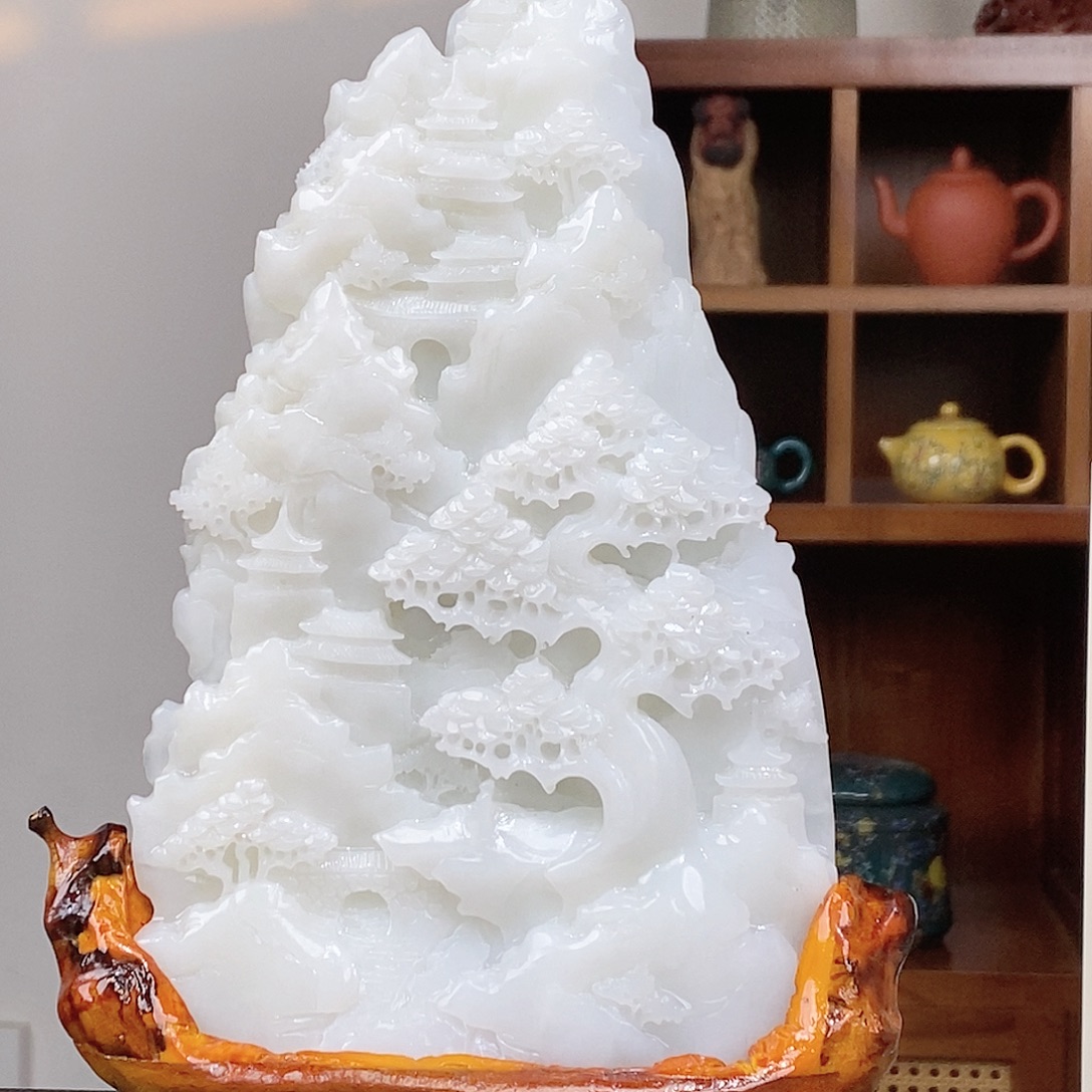 和田玉未镶嵌颈饰