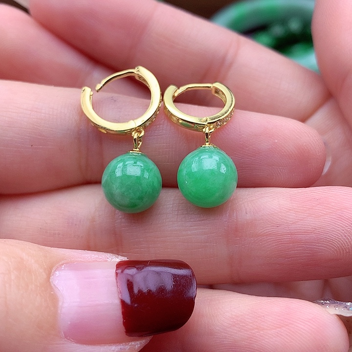 翡翠颈饰银S925镶嵌翡翠