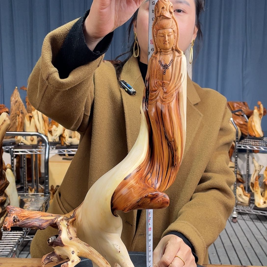 柏木（崖柏）随型摆件