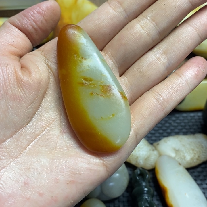 和田玉未镶嵌挂件爱***站