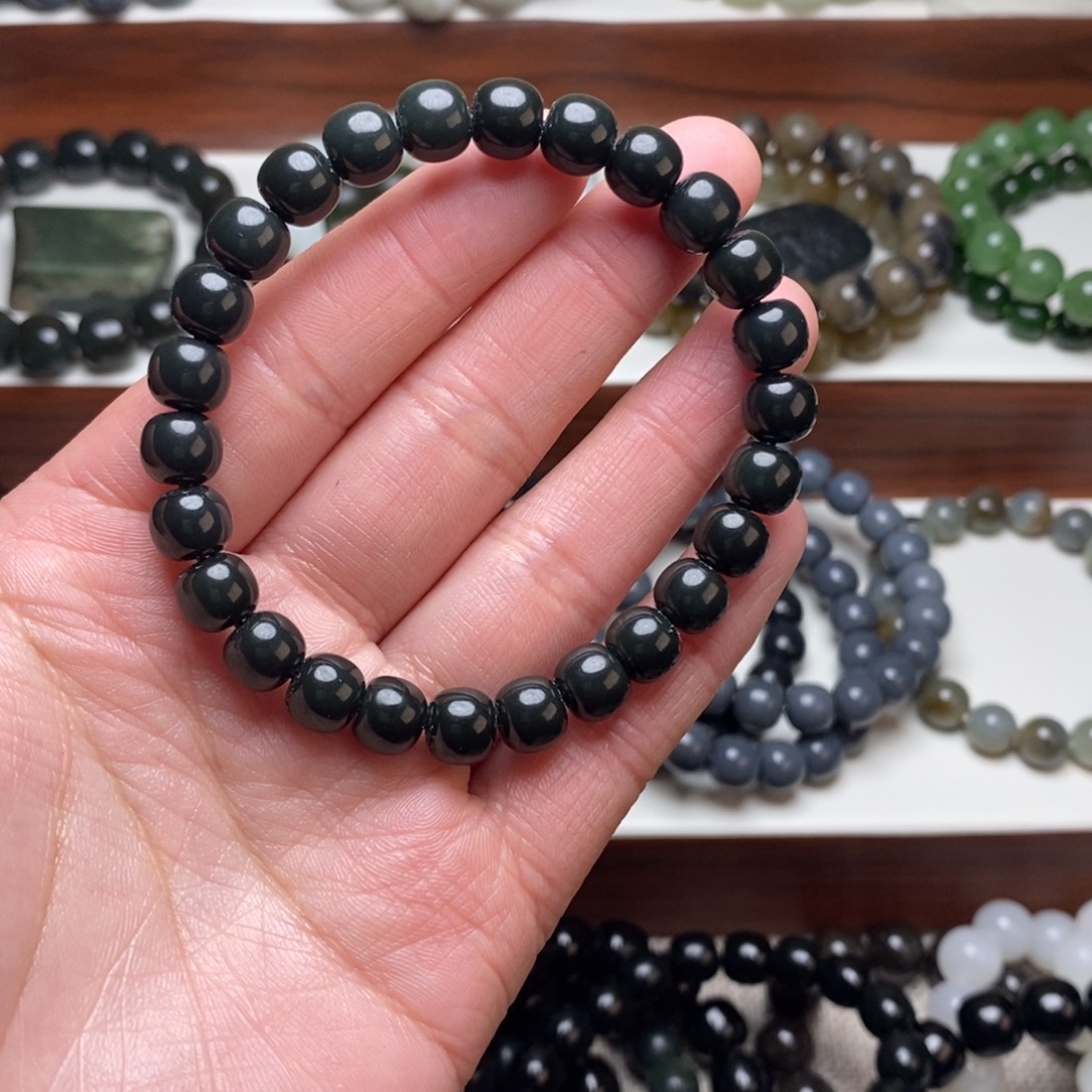 和田玉未镶嵌手串