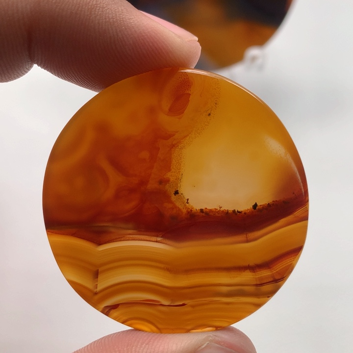 玛瑙/玉髓颈饰未镶嵌依***哟