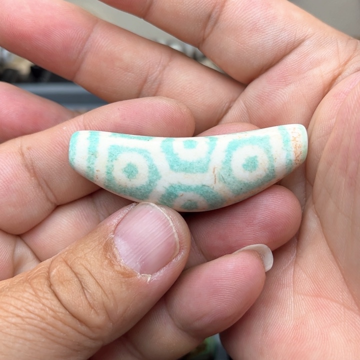 玛瑙/玉髓颈饰未镶嵌自*人