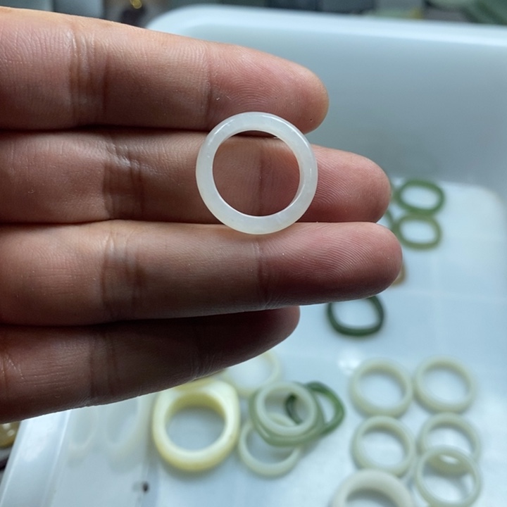 和田玉未镶嵌挂件16.7