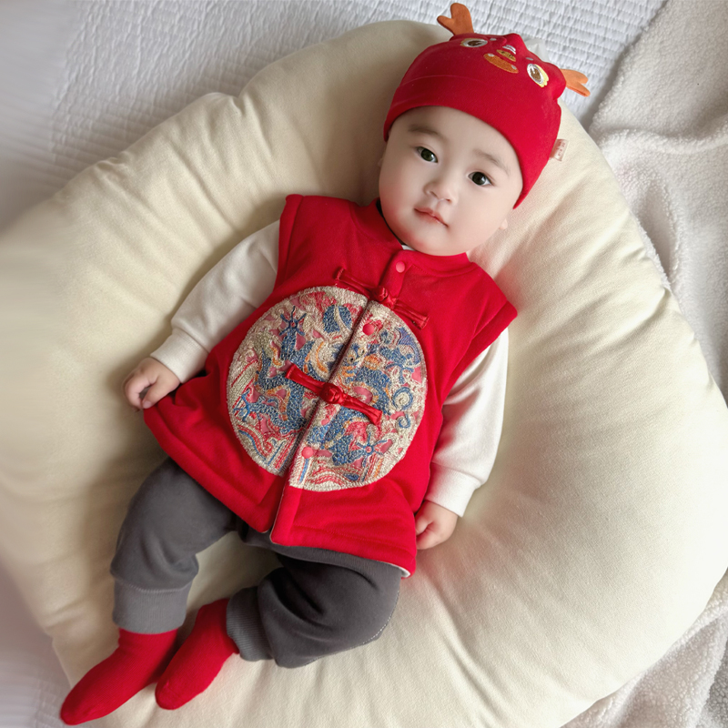 宝宝冬季夹棉马甲婴儿保暖加厚背心中国风红棉袄满月周岁百天外套