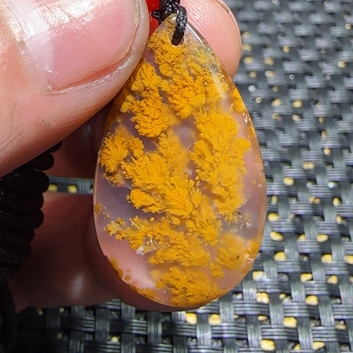 雨***伈玛瑙/玉髓未镶嵌吊坠