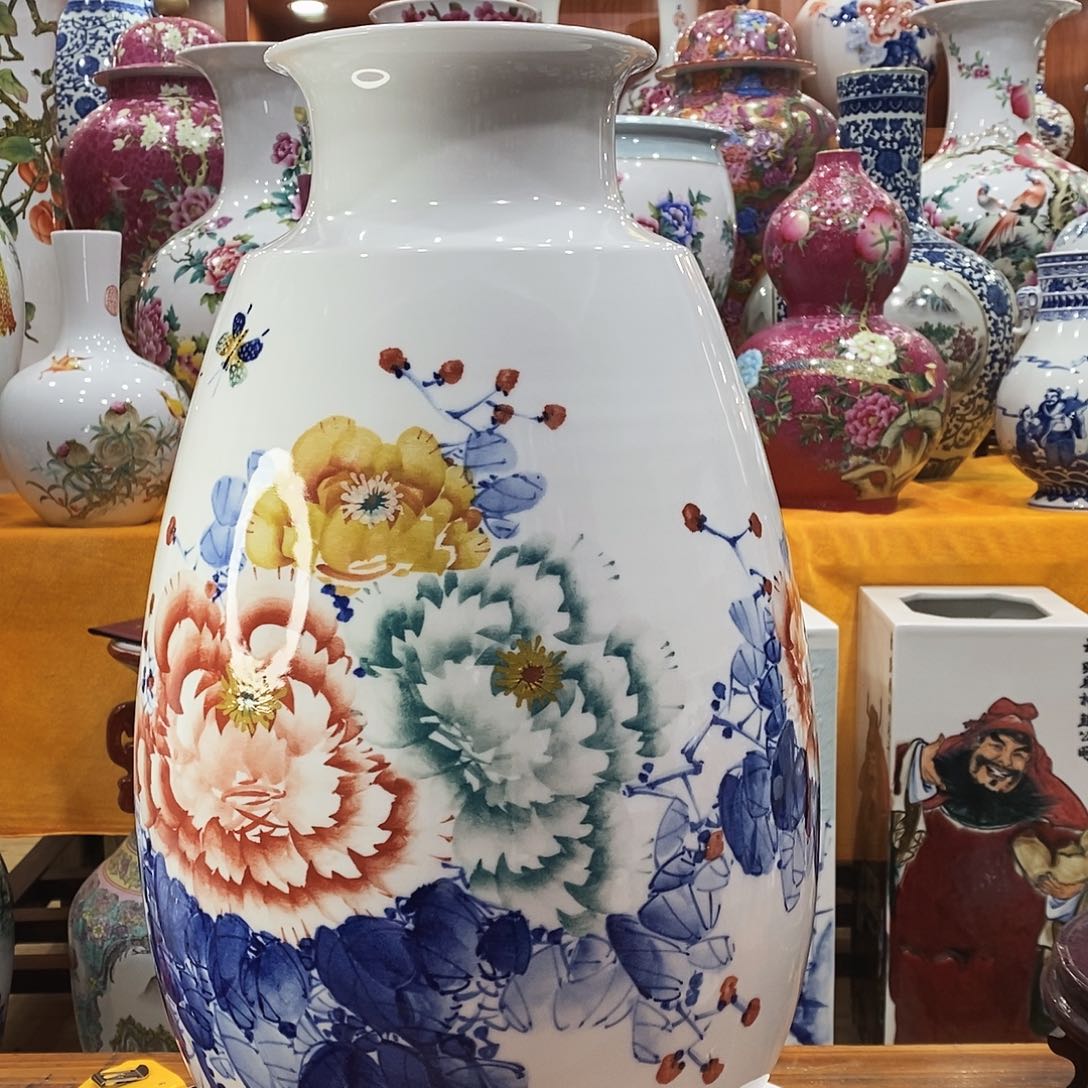 摆件?***水景德镇陶瓷冬瓜瓶