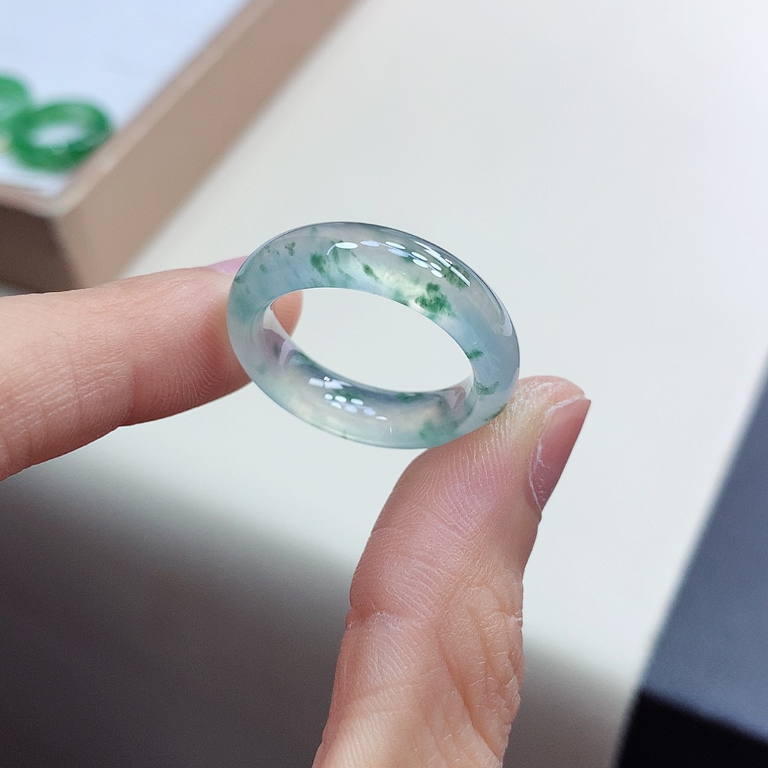 未镶嵌戒指翡翠18号