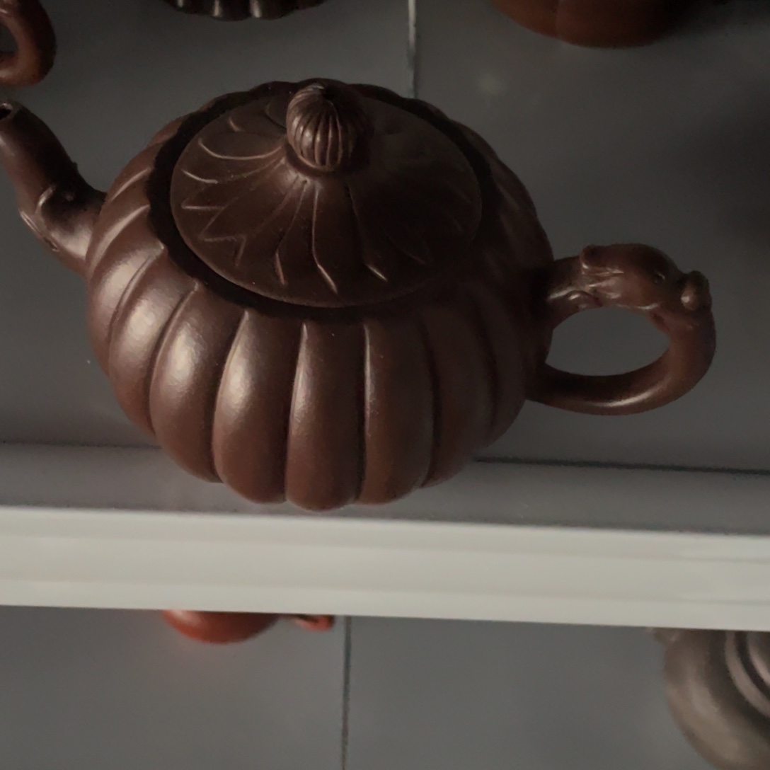 茶壶底槽青紫砂艺术作品