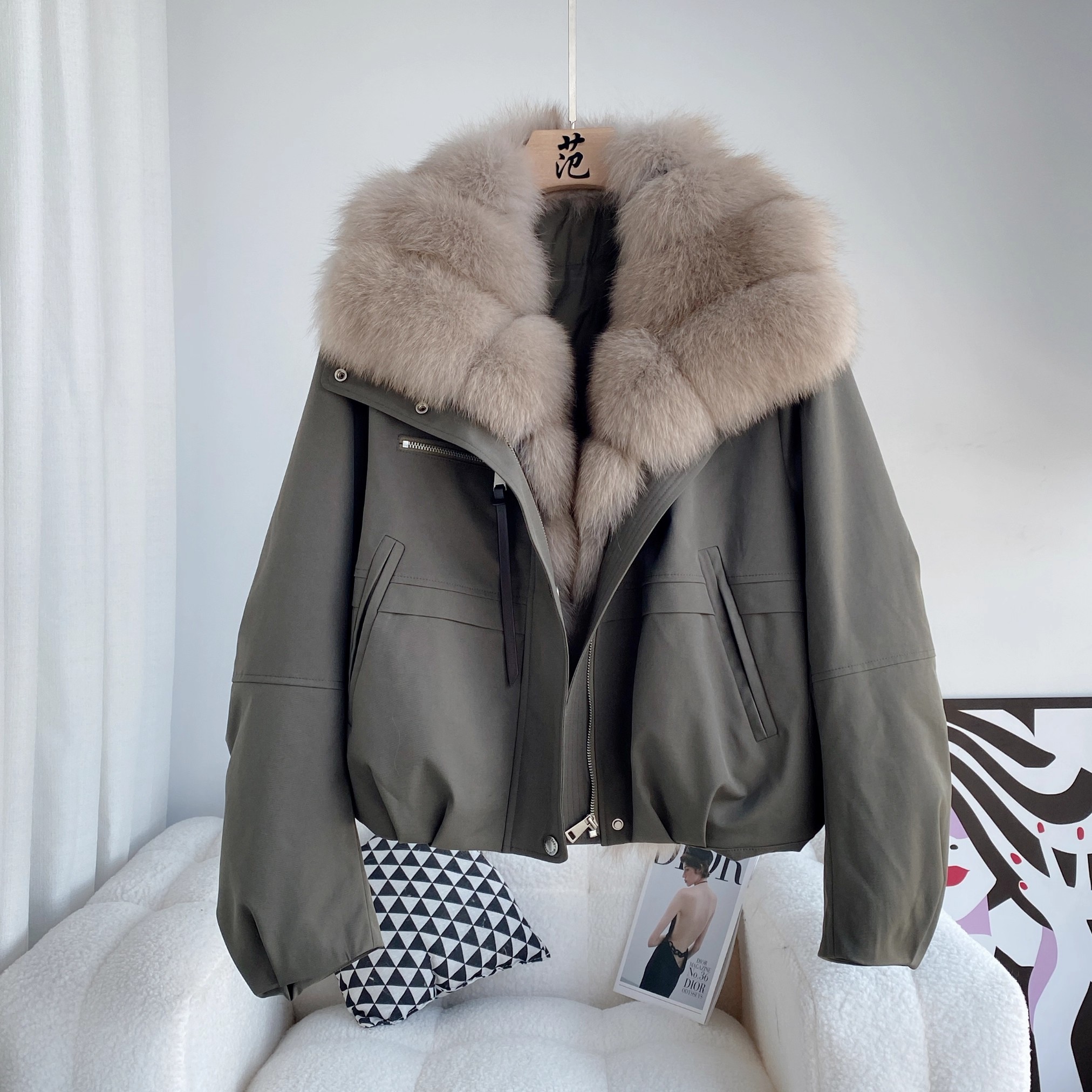 【纪朵研】8166气质时尚宽松百搭派克服长袖夹棉厚款女上衣毛领外套