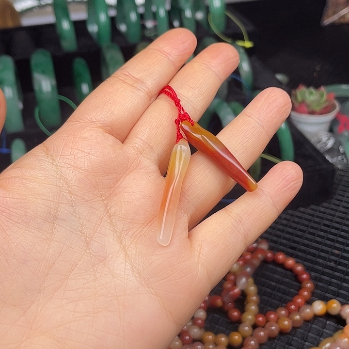 石英质玉未镶嵌手链