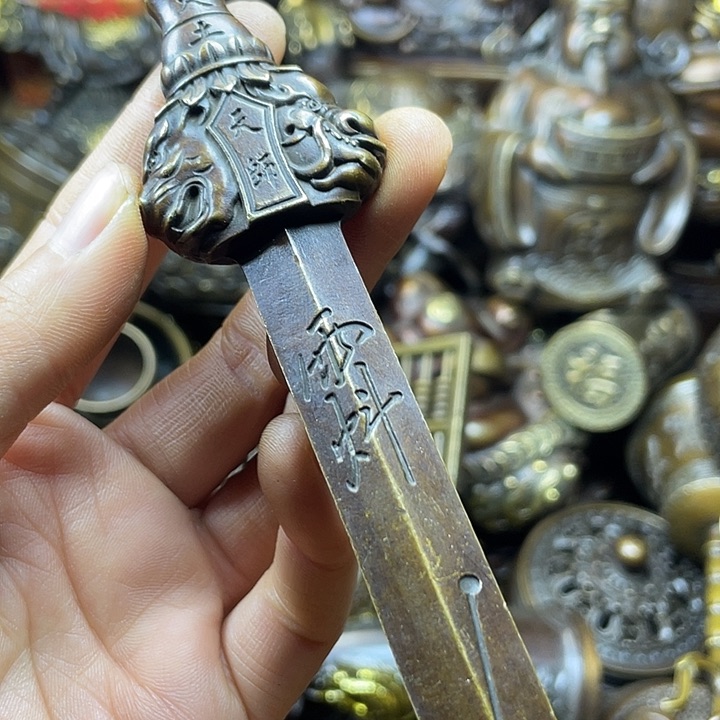全是铜铜铜器铜器