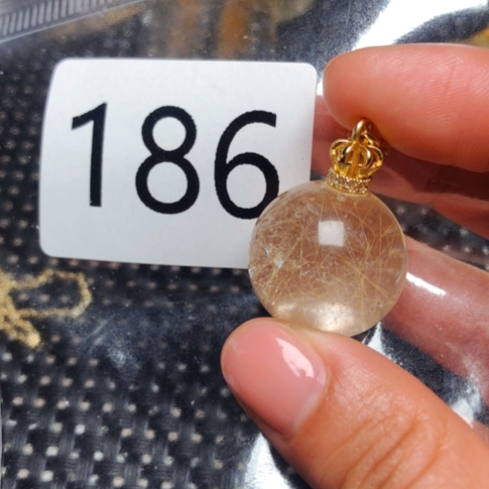 水晶颈饰未镶嵌仓*?