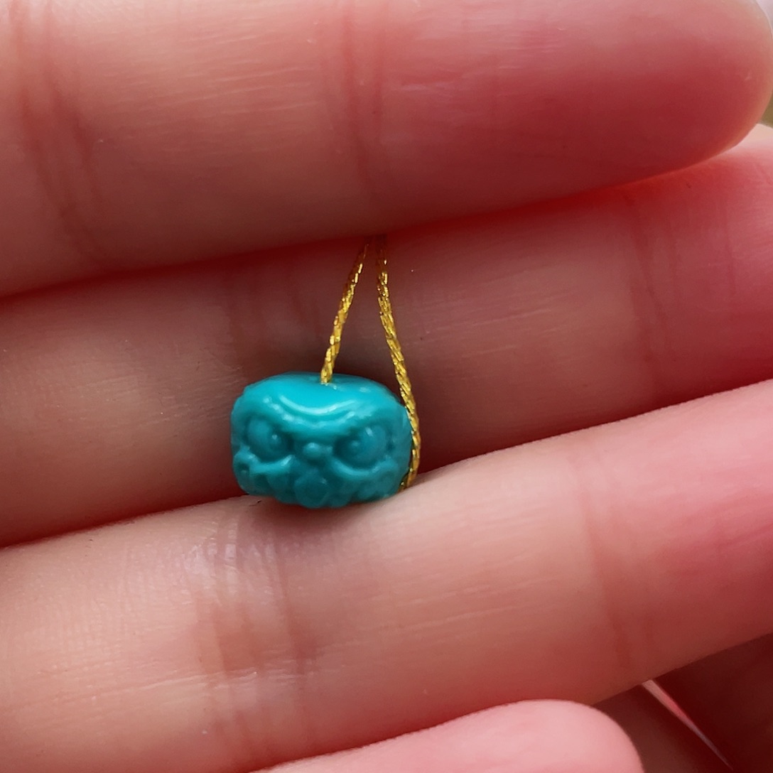 绿松石颈饰未镶嵌