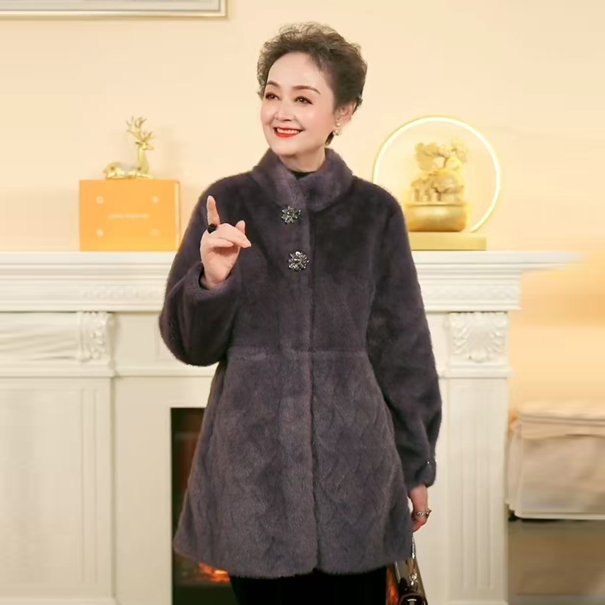 中老年人秋冬季仿水貂绒上衣气质冬装保暖中长款妈妈装呢外套