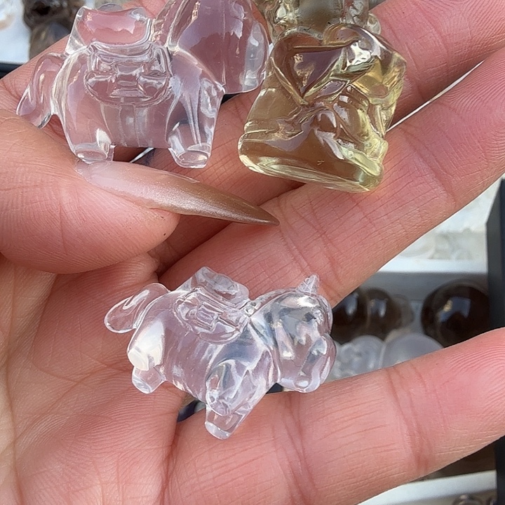 满***许水晶未镶嵌车挂水晶