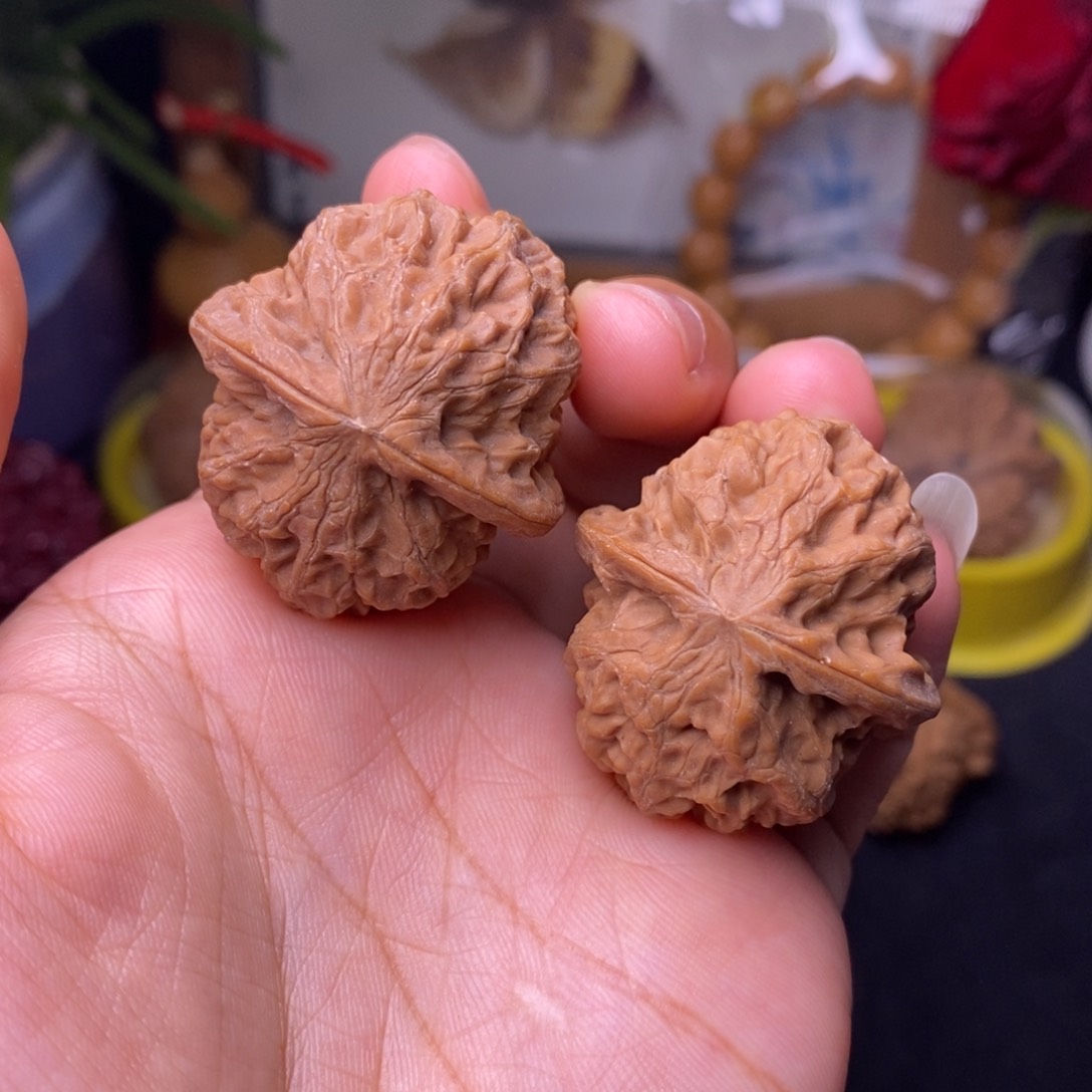 文玩核桃把件32.5太行元宝