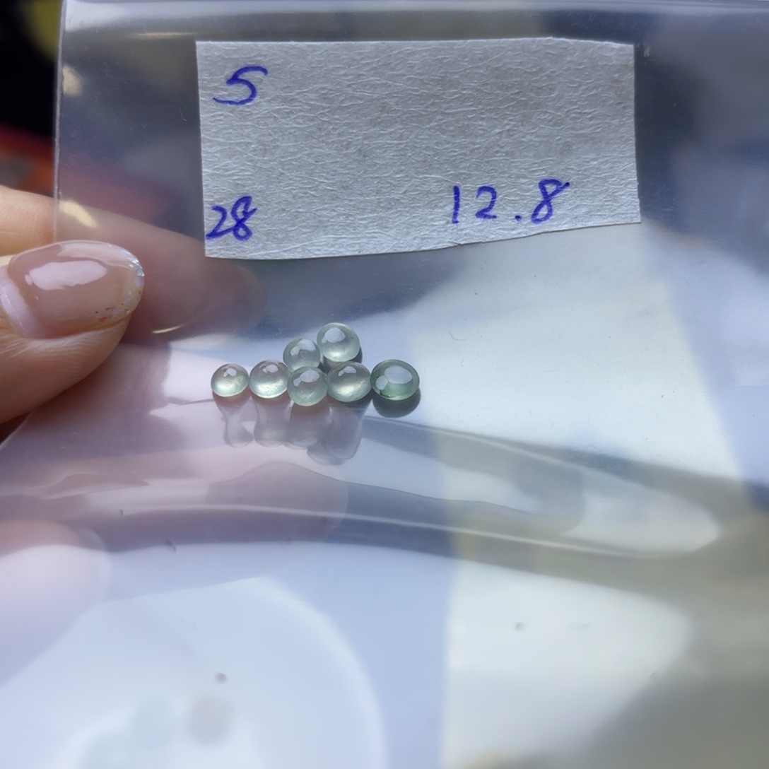 定制翡翠未镶嵌不退