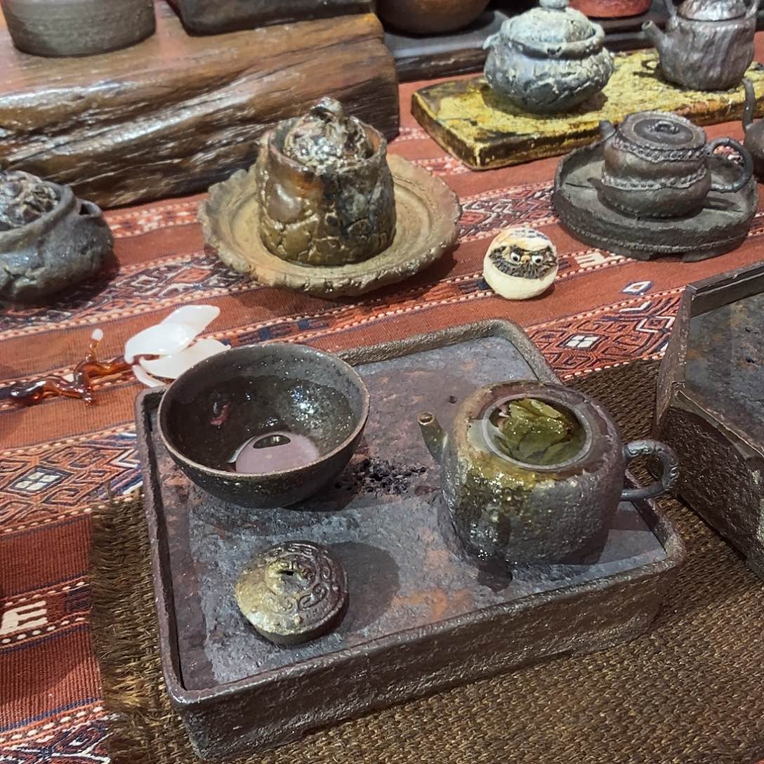 宾***栈手工制作柴烧茶具
