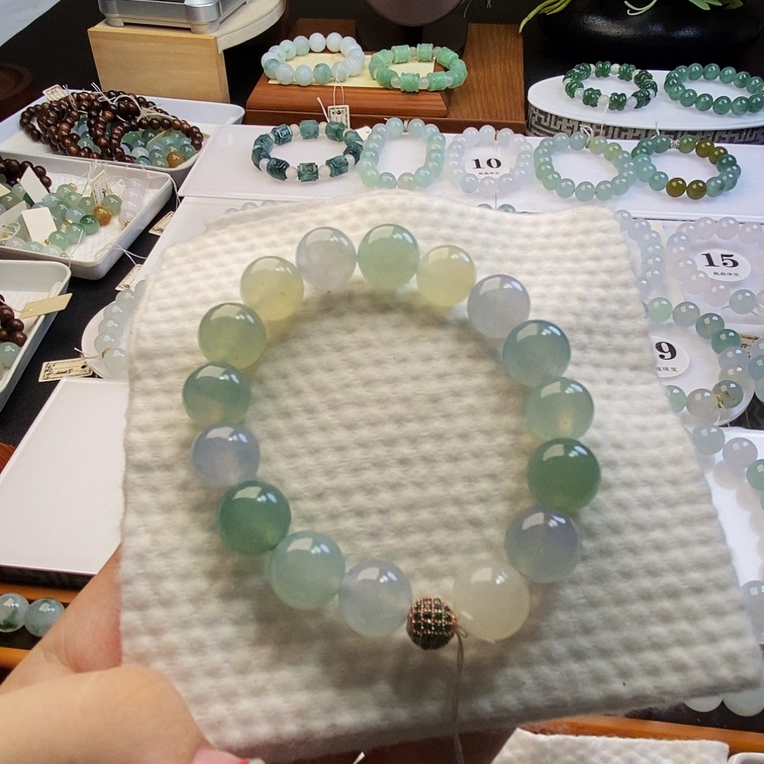 未镶嵌定制翡翠翡翠卡11