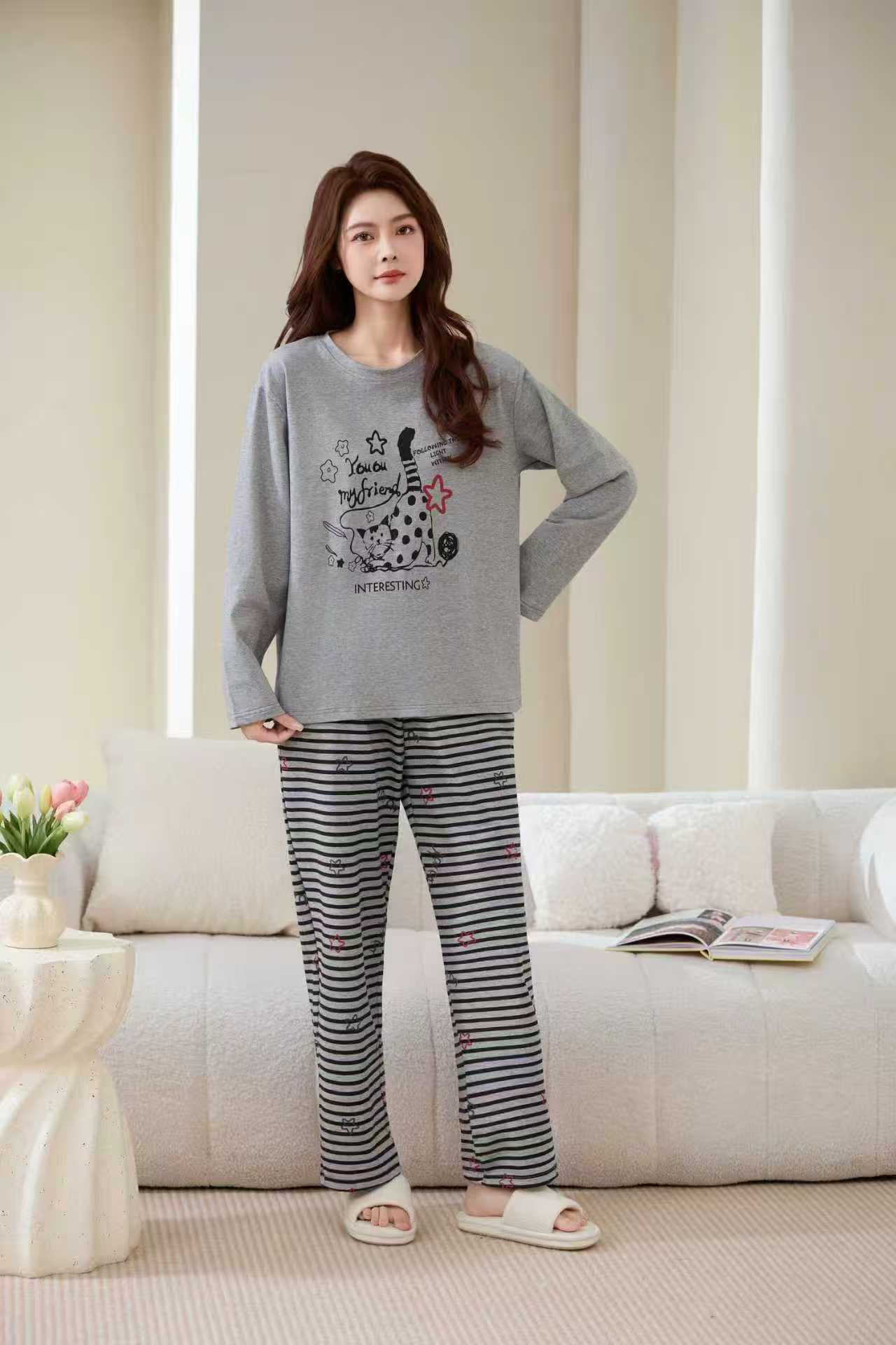 秋冬毛圈爽棉睡衣女长袖时尚休闲灰色宽松印花圆领卡通可外穿套装