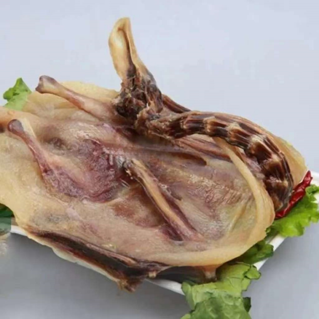 广东自然风干腊鸭咸香味南雄特产传统山区风味手工腌制特色腊味