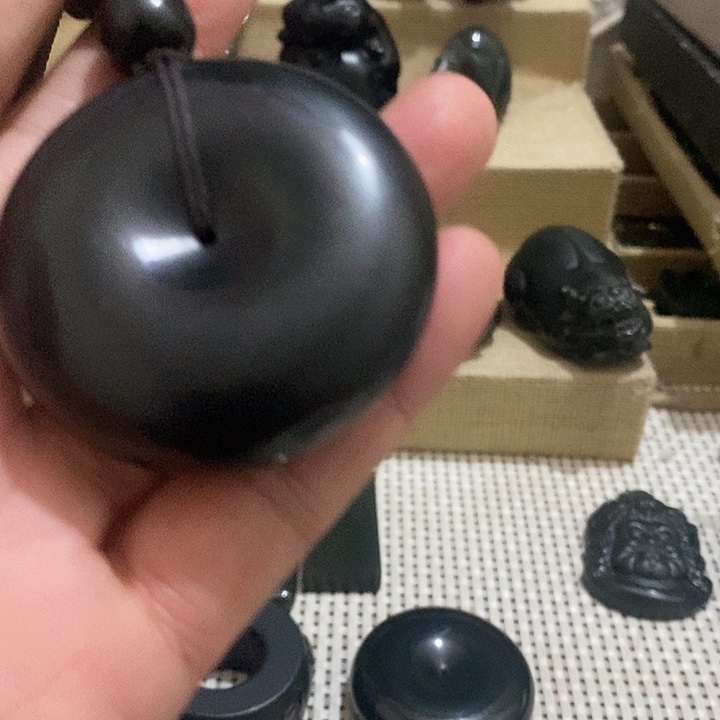 久***居和田玉未镶嵌挂件