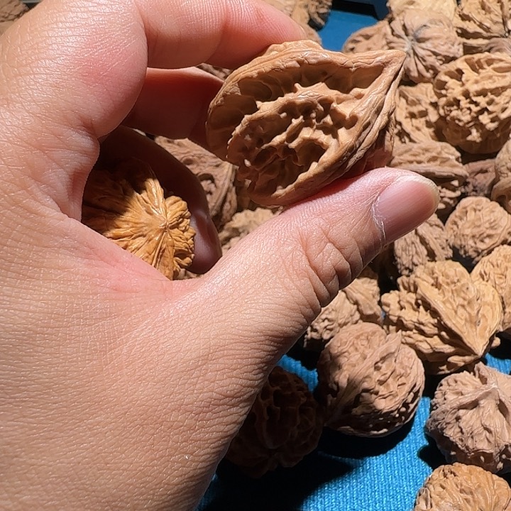 文玩核桃把件搪**具三棱