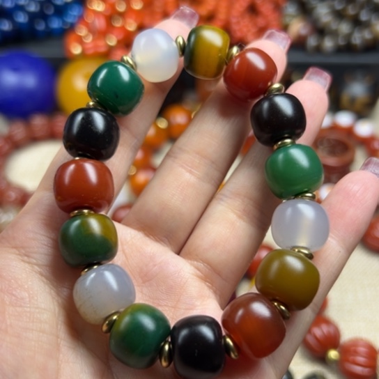 玛瑙/玉髓未镶嵌颈饰