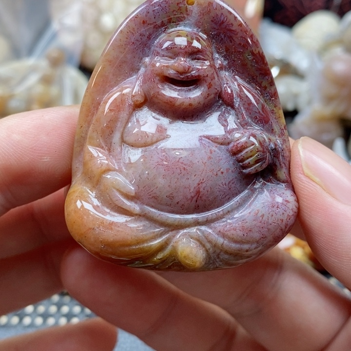 硅化珊瑚（珊瑚玉）颈饰未镶嵌