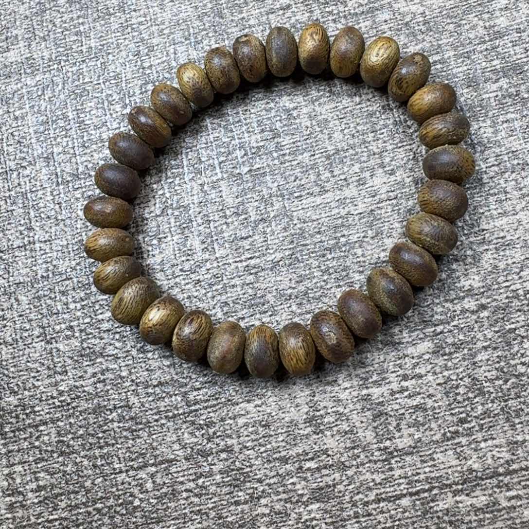 沉香碎屑沉香绿棋算盘珠0.8/6.6