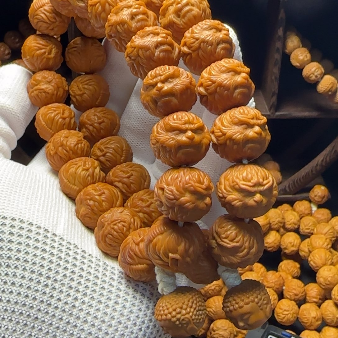 更***蓝猴头核桃吊坠猴头