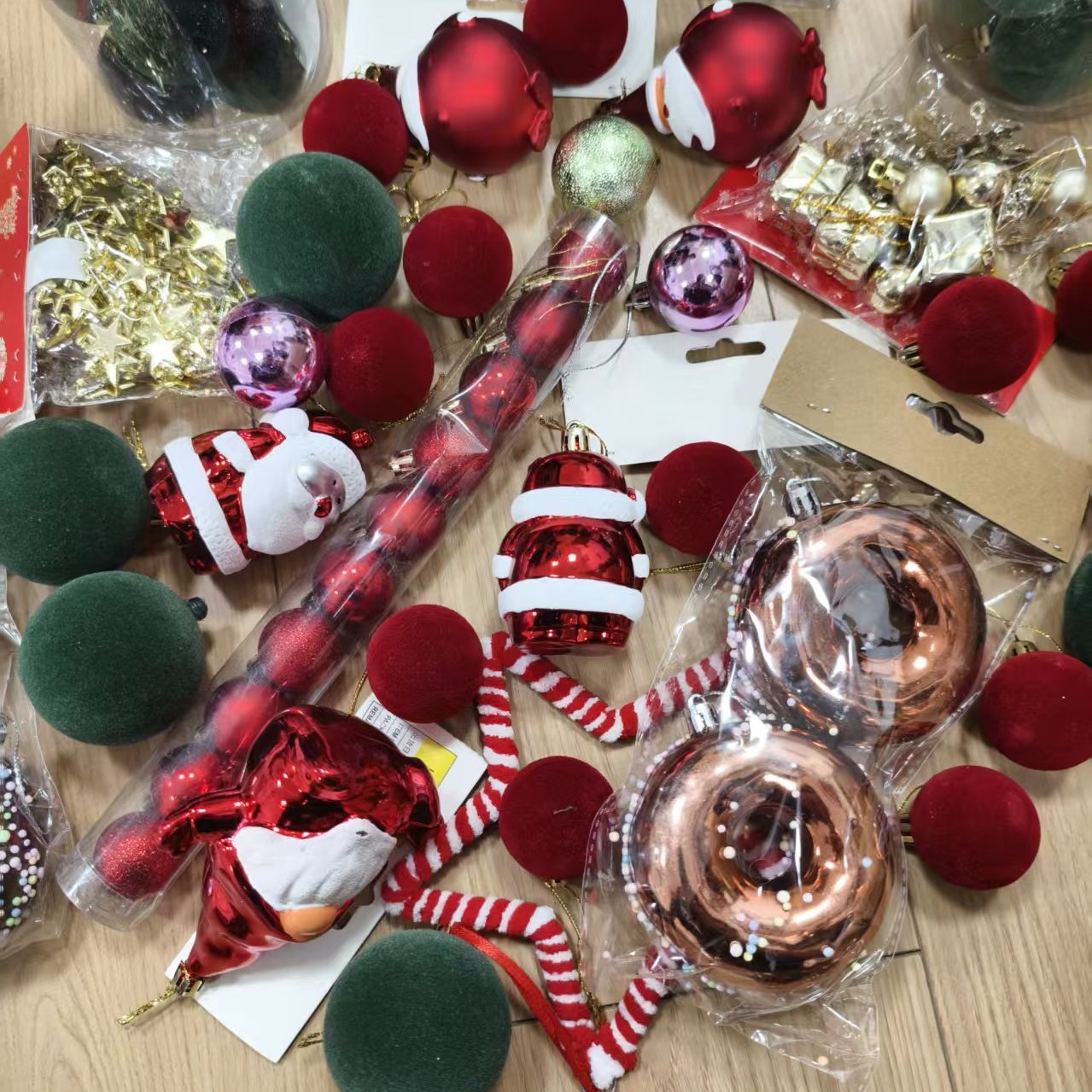 002服装配饰装饰品