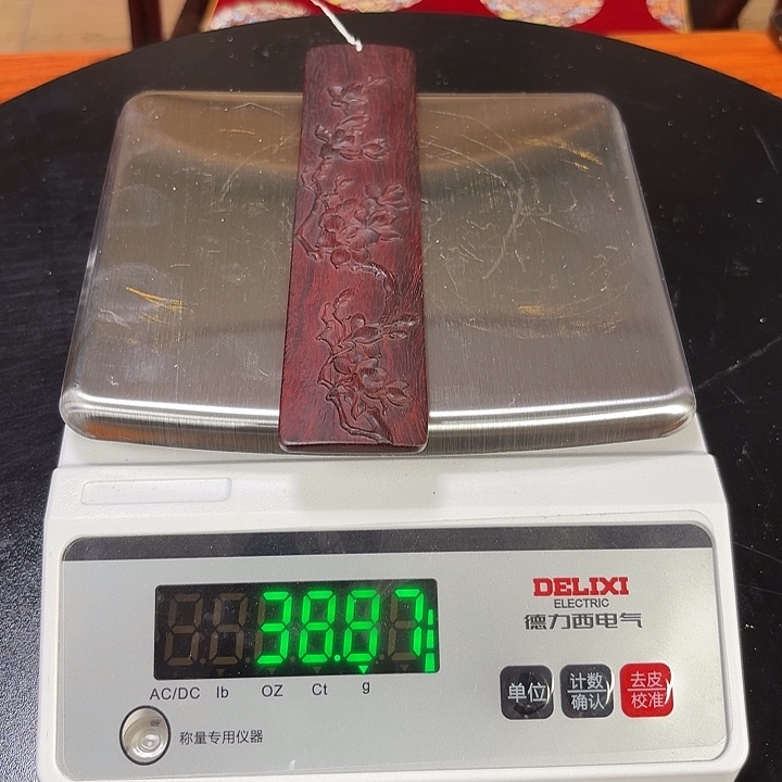 大叶紫檀（黑酸枝木类）