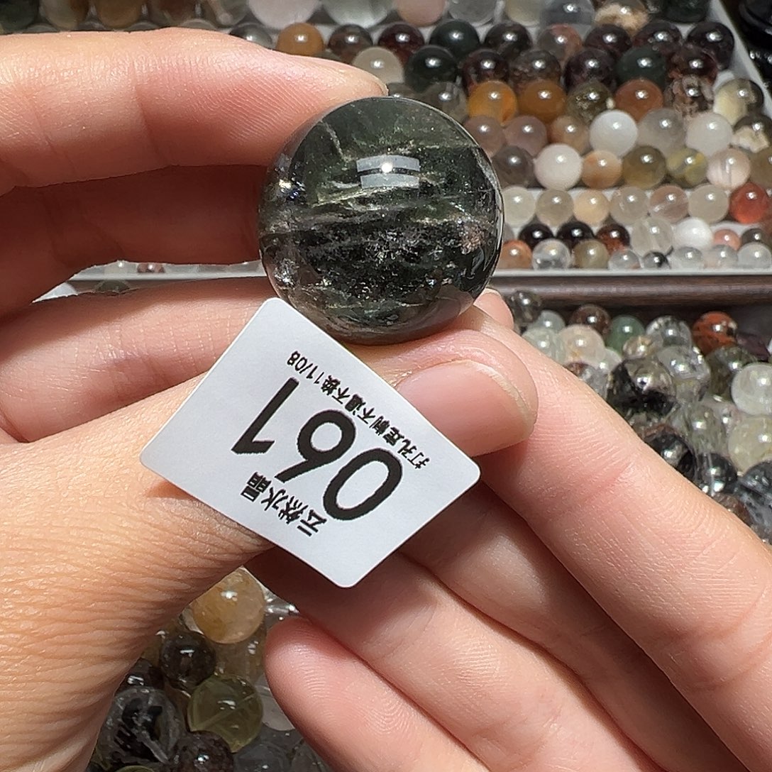 未镶嵌珠宝半成品水晶