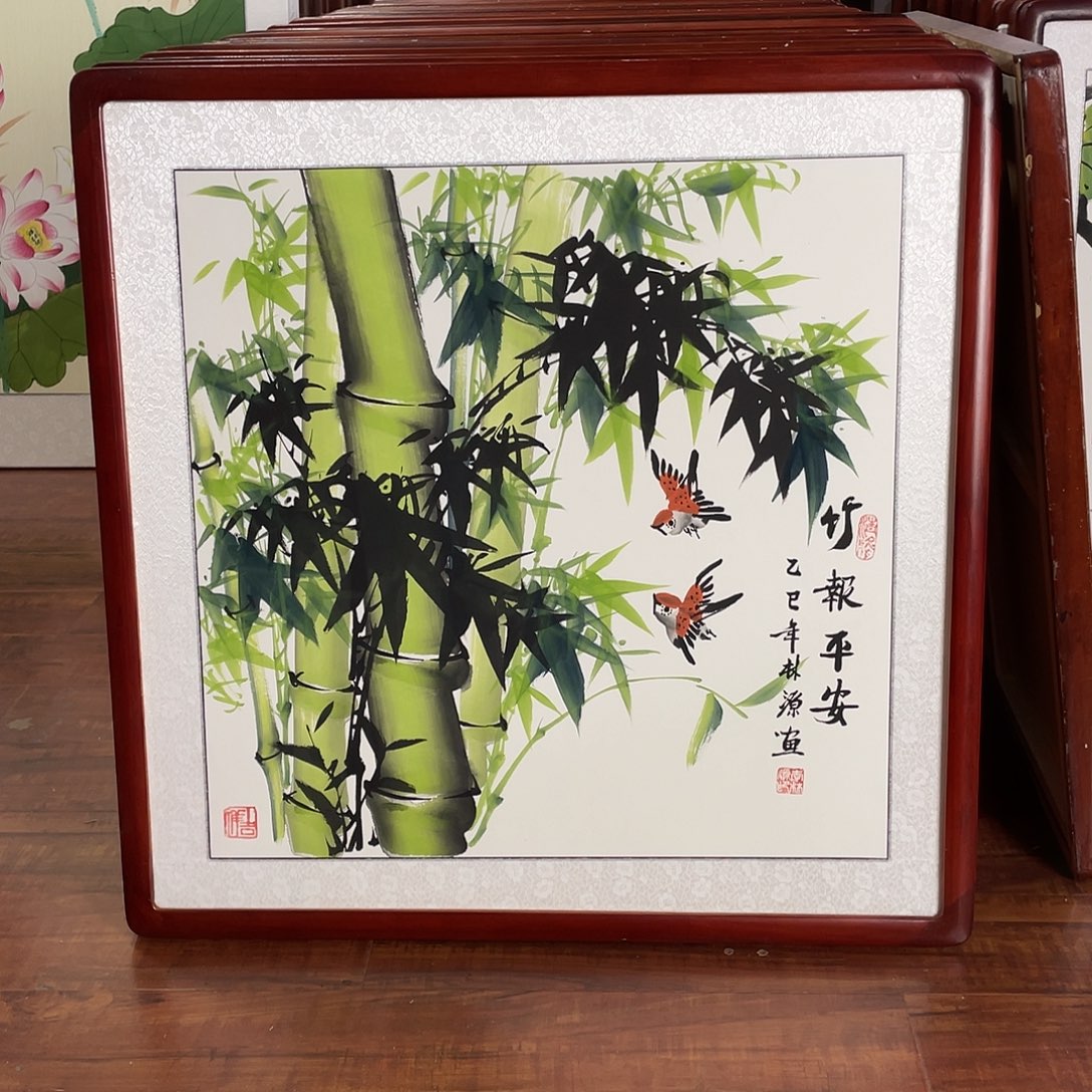 国画带框尺寸63*63厘米