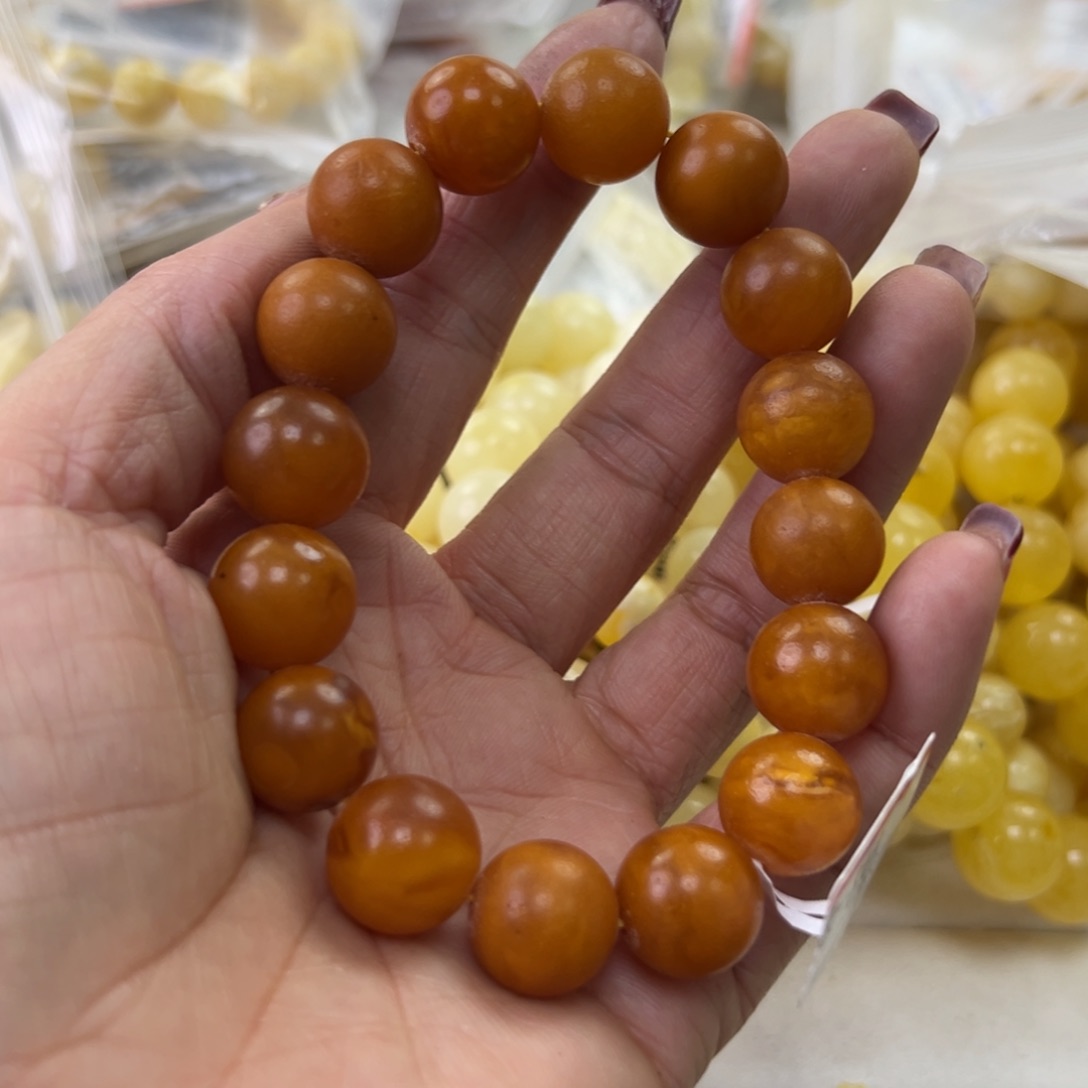 琥珀珠宝奇石未镶嵌