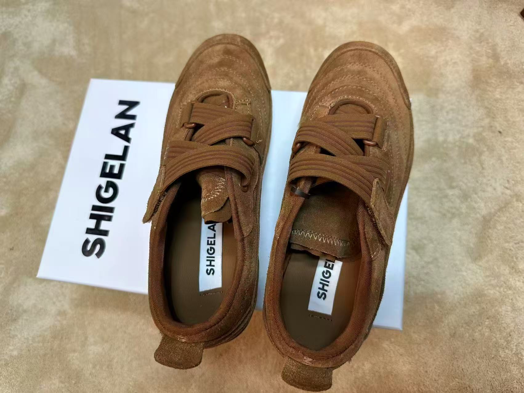 诗歌兰鞋子2026春季新款平底舒适休闲百搭运动德训鞋女鞋