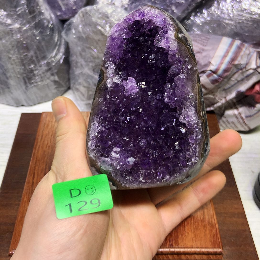 紫晶大型摆件（非配饰）未镶嵌
