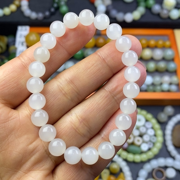 和田玉冰白卡8未镶嵌